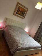 Romantic-trip Di Geliwen