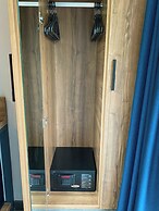 Falcon 1511