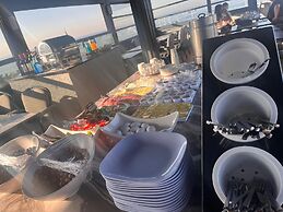 Emirhan Guest House & Suites