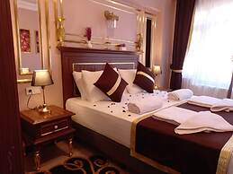 Emirhan Guest House & Suites