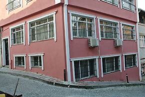 Emirhan Guest House & Suites