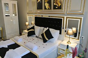 Emirhan Guest House & Suites