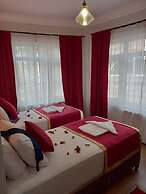 Emirhan Guest House & Suites