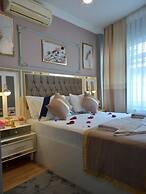 Emirhan Guest House & Suites