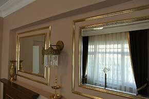 Emirhan Guest House & Suites