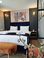 Emirhan Guest House & Suites