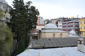 Emirhan Guest House & Suites