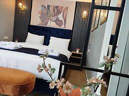 Emirhan Guest House & Suites