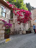 Emirhan Guest House & Suites