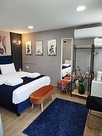 Emirhan Guest House & Suites