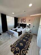 Emirhan Guest House & Suites