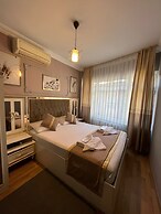 Emirhan Guest House & Suites