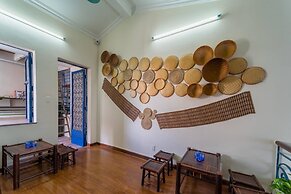 Hanoi Lotus Guest House