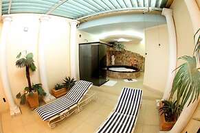 Hotel & Motel Le Baron