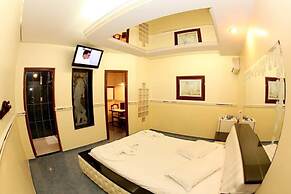 Hotel & Motel Le Baron