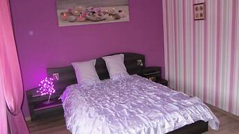 Chambre D'Hotes Les Glycines