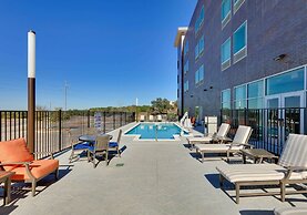La Quinta Inn & Suites by Wyndham Lakeway