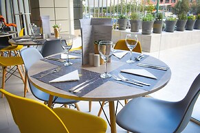 Athenian Montaza Hotel