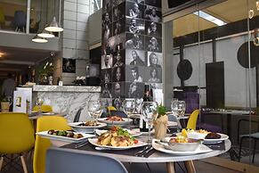 Athenian Montaza Hotel