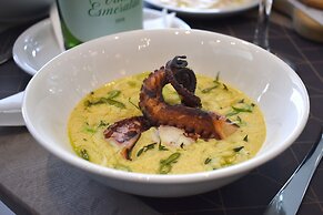 Athenian Montaza Hotel