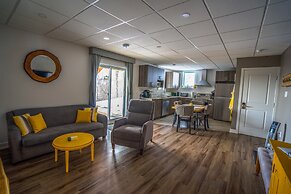 Le Bellevue Modern Lodge