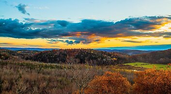 Le Bellevue Modern Lodge