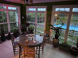 Wildflower Ranch Inn