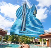 The Guitar Hotel at Seminole Hard Rock