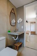 LONGBOARD PARADISE SUITES