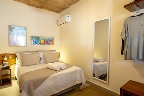 LONGBOARD PARADISE SUITES