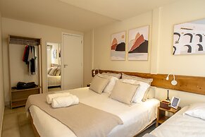 LONGBOARD PARADISE SUITES