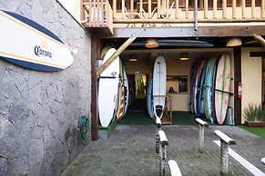LONGBOARD PARADISE SUITES