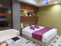 HOTEL S-CUBE - Adults Only