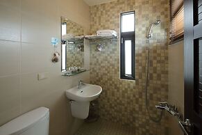 Yuli Rainbow Bridge Homestay