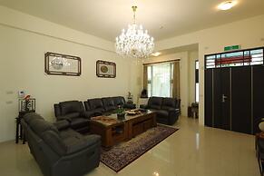 Yuli Rainbow Bridge Homestay