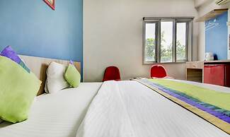 Treebo Mall View, DLF Phase II