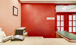 Treebo Mall View, DLF Phase II