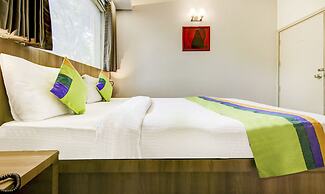 Treebo Mall View, DLF Phase II