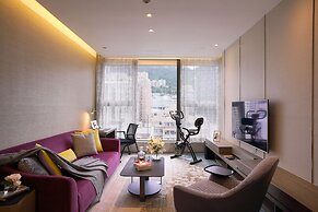 Oasis Aurum 181 Hotel