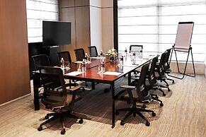 Oasis Aurum 181 Hotel