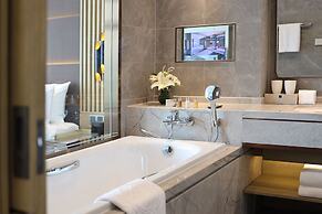 Oasis Aurum 181 Hotel