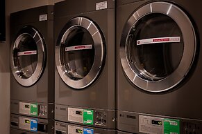 Oasis Aurum 181 Hotel