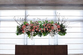 Oasis Aurum 181 Hotel