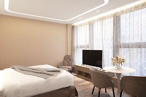 Oasis Aurum 181 Hotel