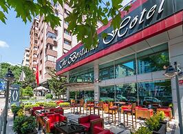 The Bostanci Hotel