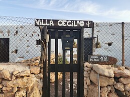 Villa Cecilio