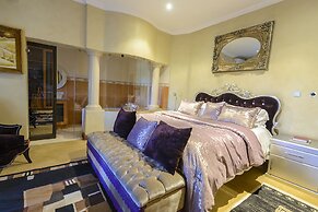 Equestrian Royal Boutique Hotel & Spa