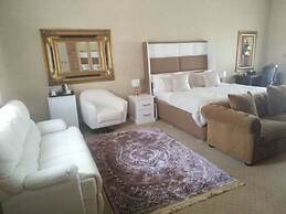 Equestrian Royal Boutique Hotel & Spa