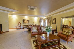 Equestrian Royal Boutique Hotel & Spa