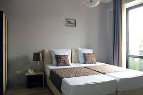 Oriental Hotel